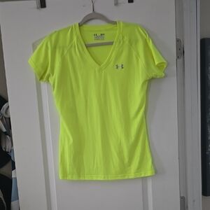 Under Armour Women's Neon Yellow V-Neck Top